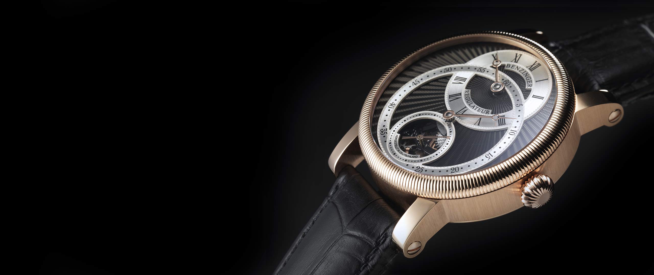 Benzinger Uhr Regulateur Gold Black Ansicht